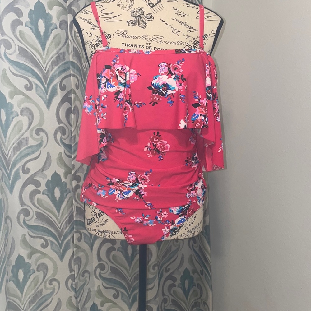 Cocoship Red Floral One Piece Swimsuit Sz 8